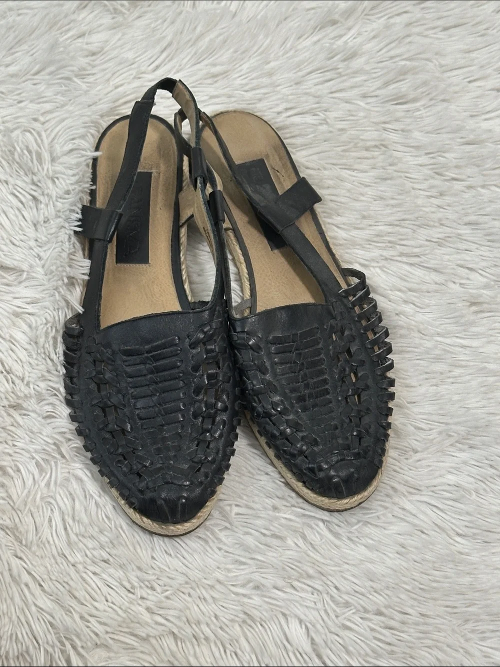 🥕 Vintage Ipanema Leather Sling Back Sandals